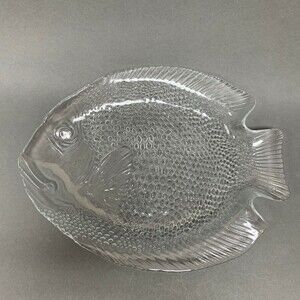 Arcoroc France Fish Clear Textured Glass Plate 10 3/4"